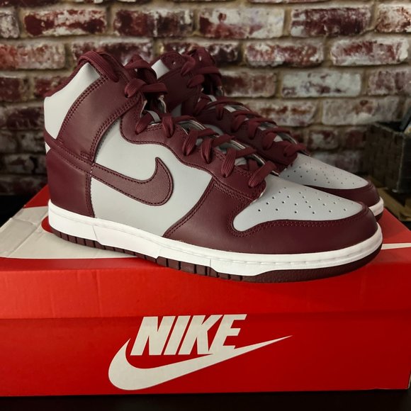 Nike Dunk High Retro \